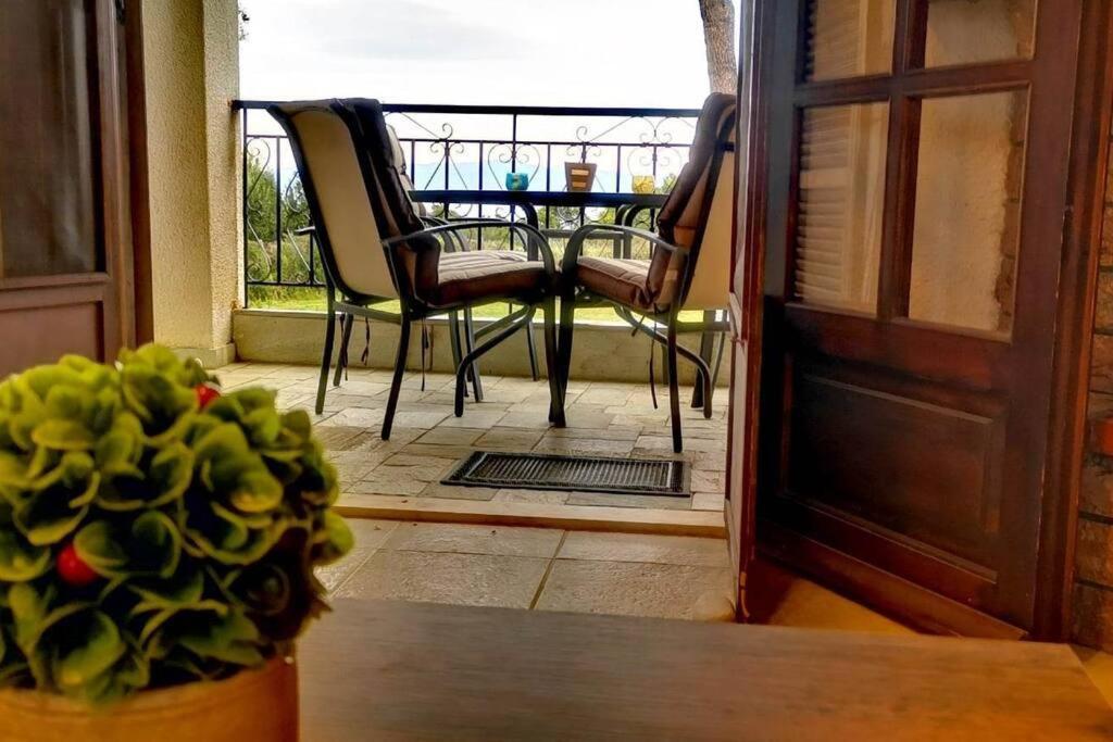 Golden Summer Apartment Nea Fokea Ngoại thất bức ảnh
