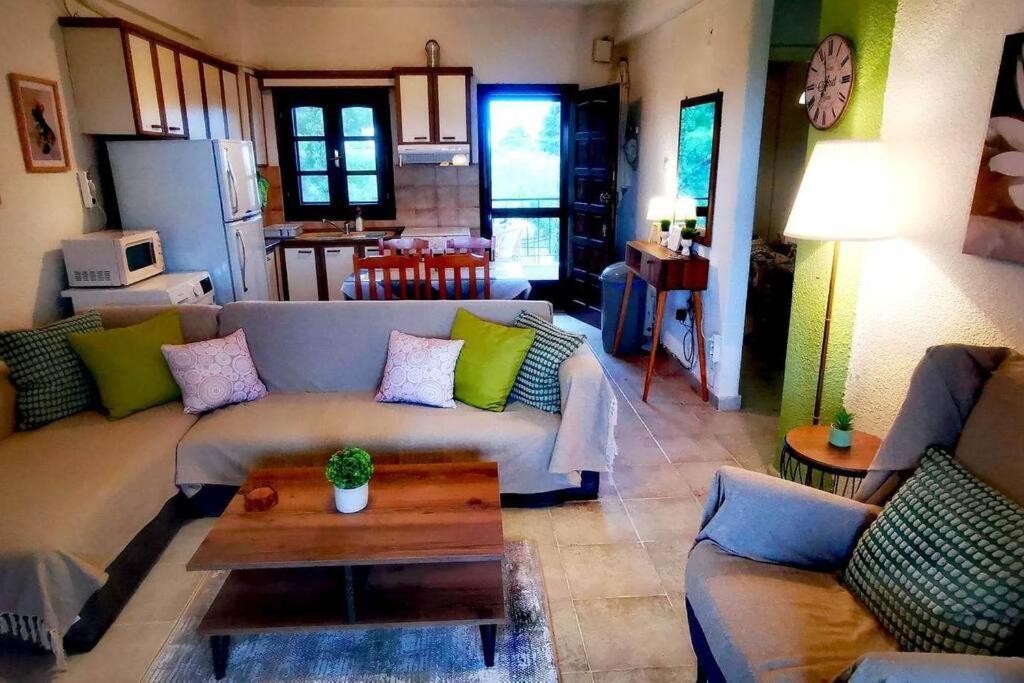 Golden Summer Apartment Nea Fokea Ngoại thất bức ảnh